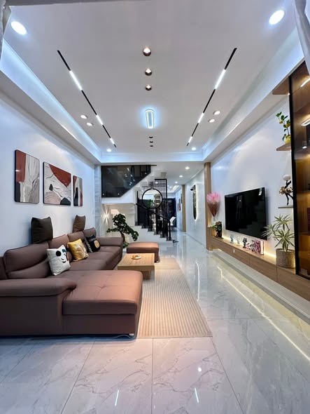 Bán nhà 1 trệt 2 lầu, 2 mặt tiền hẻm, TP Cần Thơ - Nhà Đẹp Đất Tốt