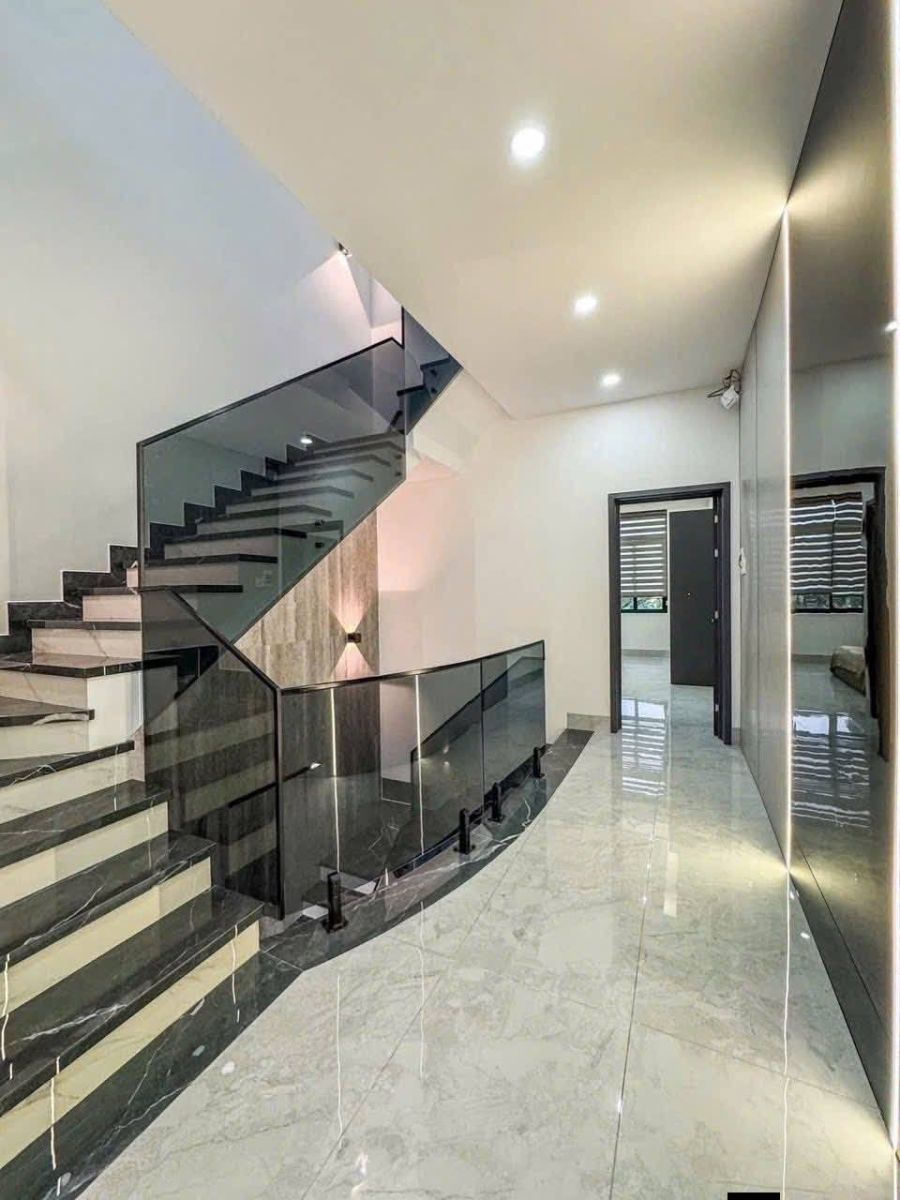 🏡 NHÀ ĐẸP 1 TRỆT 2 LẦU + SÂN THƯỢNG – ĐƯỜNG B2 KDC 91B – GẦN NGUYỄN HIỀN 🏡