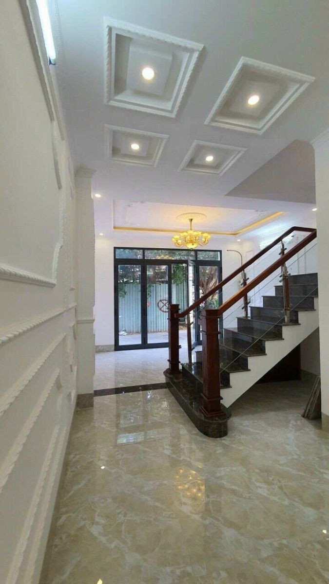 🏠 NHÀ BÁN TRỤC CHÍNH LỘ 6M – CÁCH MT TRẦN NAM PHÚ 15M – 1 TRỆT 2 LẦU – TẶNG NỘI THẤT 🏠