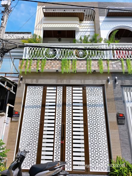 Nhà đẹp hẻm Nguyễn Văn Cừ gần ĐH Y Dược Cần Thơ - Nhà Đẹp Đất Tốt