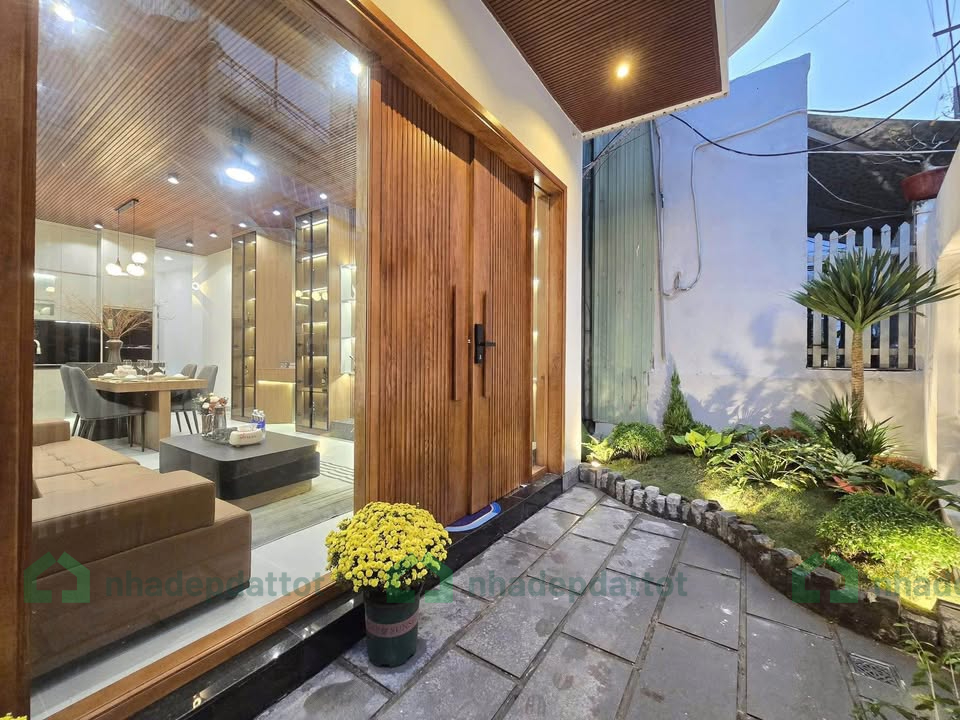 CHỈ 4 TỶ 6 – SỞ HỮU NGAY VILLA MINI FULL NỘI THẤT CAO CẤP GẦN HÀM NGHI