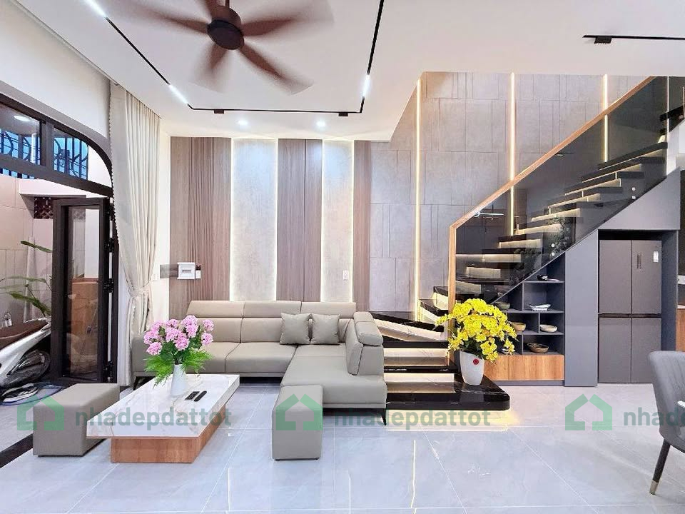 BÁN NHÀ 3 TẦNG MỚI – ĐƯỜNG NHỰA 8M – GẦN NGÃ 4 HỒ TÙNG MẬU & HOÀNG THỊ LOAN