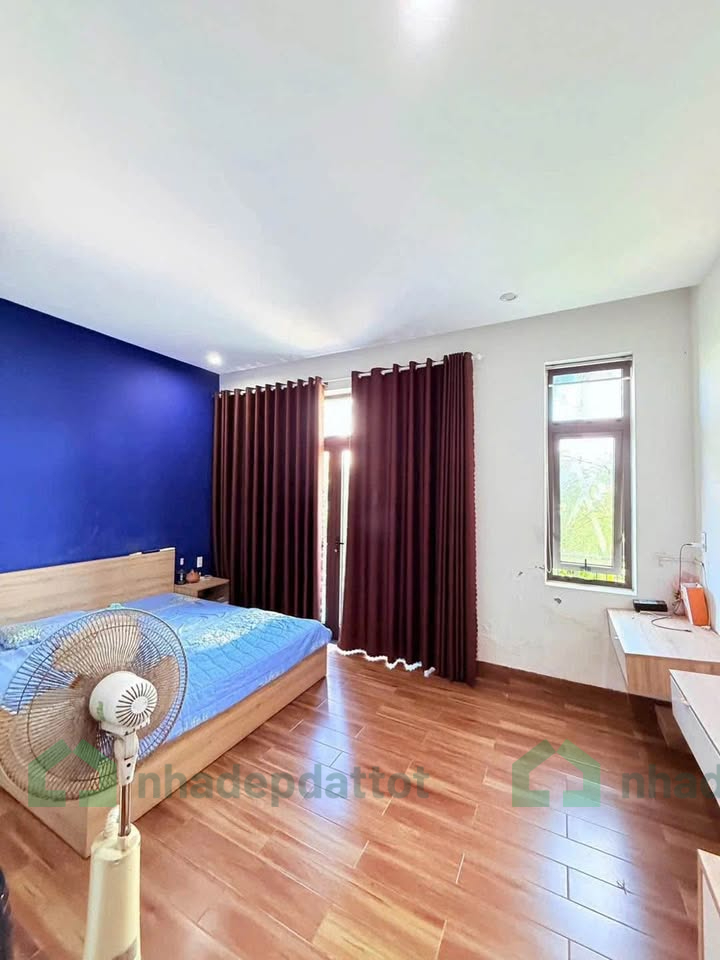 BÁN NHÀ 3 TẦNG HƯỚNG ĐÔNG NAM – FULL NỘI THẤT – GẦN CÔNG VIÊN 29/3 – HÒA XUÂN