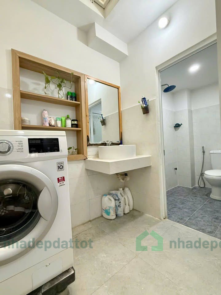 NHÀ ĐẸP KIỆT LÊ THANH NGHỊ – TRUNG TÂM HẢI CHÂU – ĐÀ NẴNG