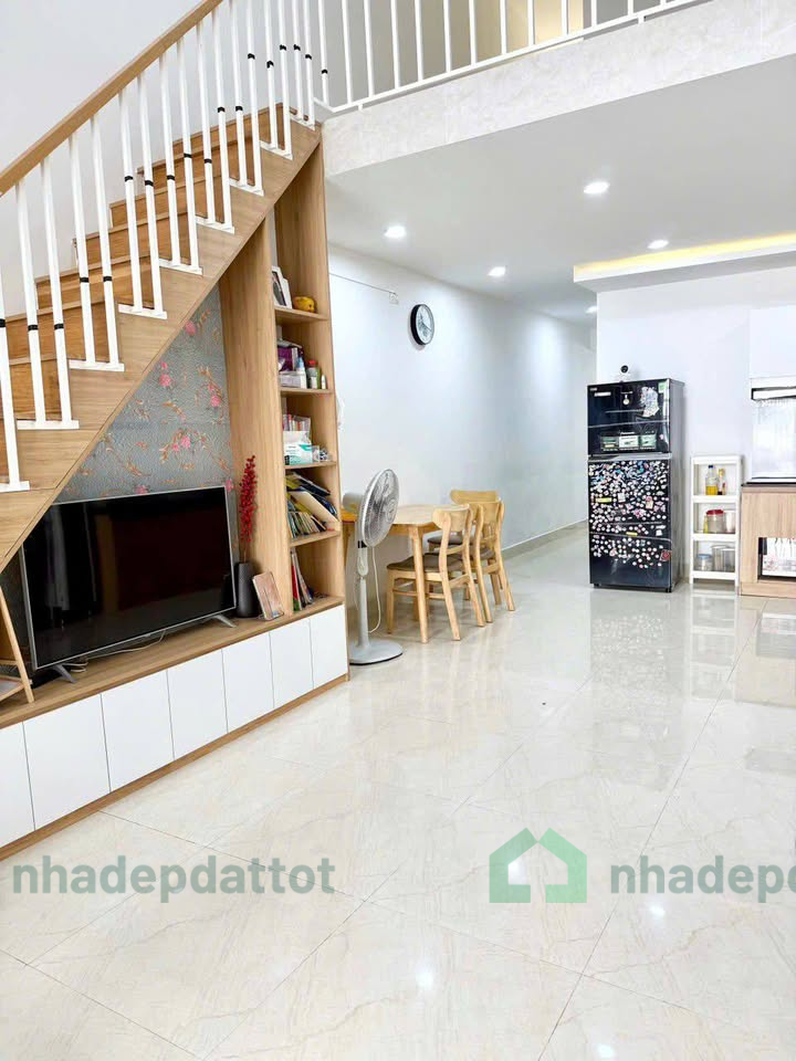 NHÀ ĐẸP KIỆT LÊ THANH NGHỊ – TRUNG TÂM HẢI CHÂU – ĐÀ NẴNG