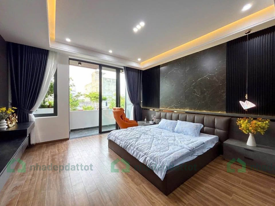 BÁN NHÀ 3 TẦNG THIẾT KẾ HIỆN ĐẠI – KHU ĐÔ THỊ HOÀ XUÂN