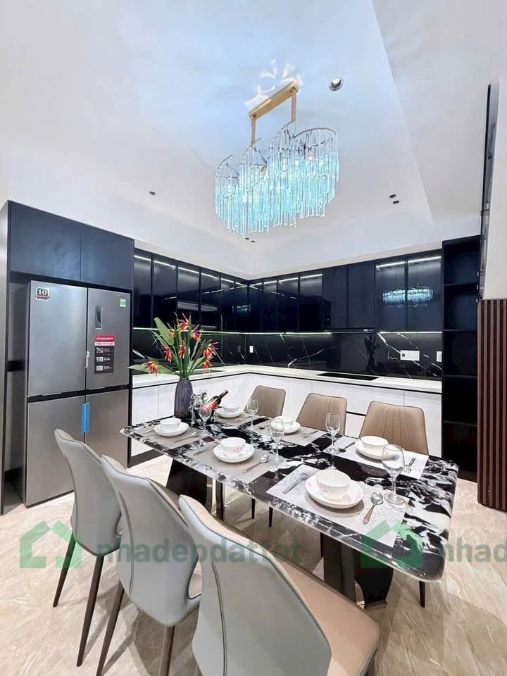 NHÀ ĐẸP 3 TẦNG – FULL NỘI THẤT LUXURY – TRẦN KIM XUYẾN, HÒA XUÂN, ĐÀ NẴNG