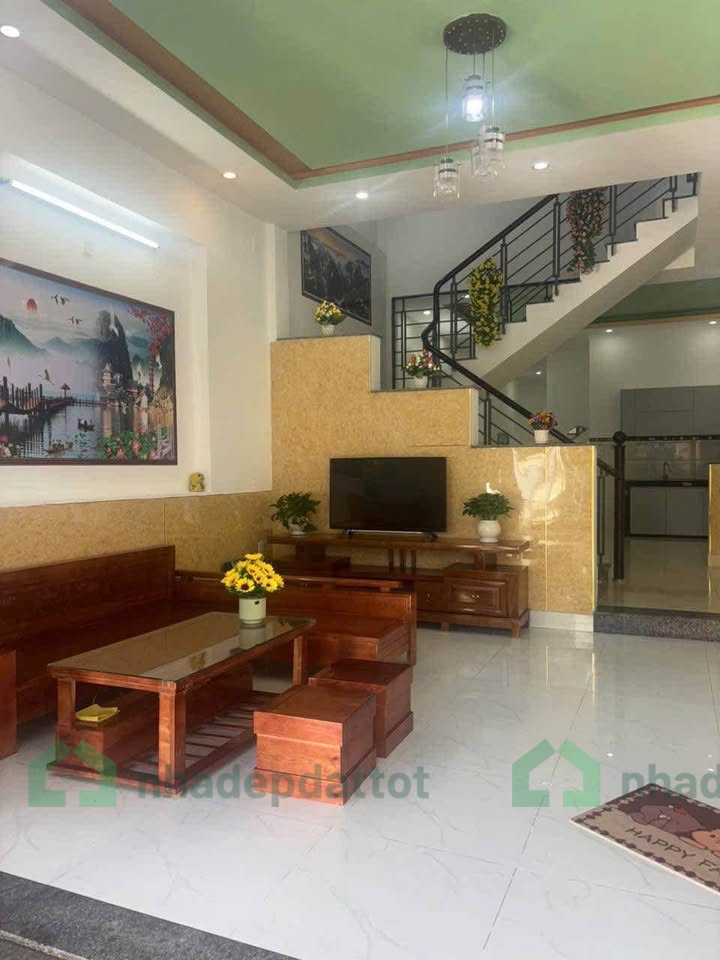 Nhà 2 tầng Phường Hoà Xuân Giá nhỉnh 5 Tỷ