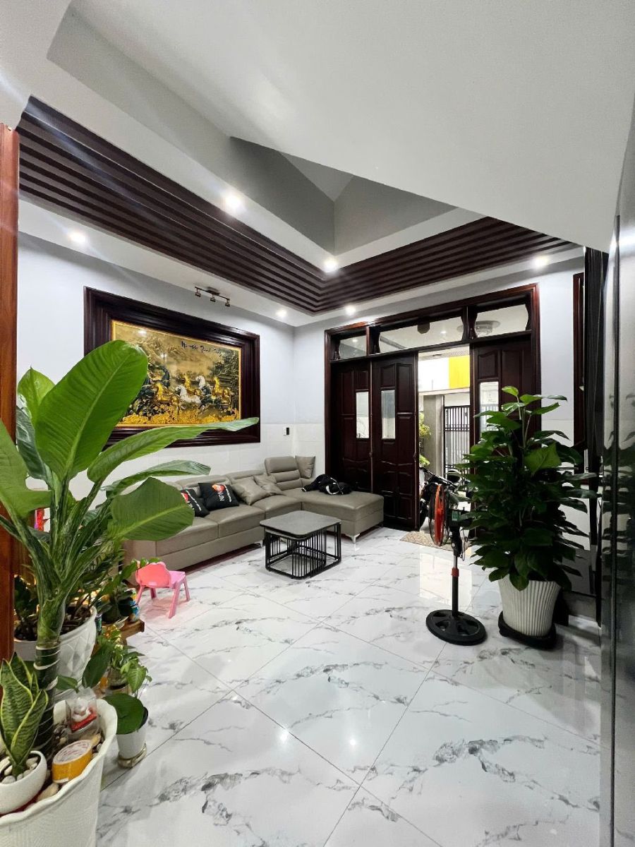 Bán gấp nhà mới đẹp - Đối diện Bệnh viện Đa khoa Cẩm Lệ – Pháp lý rõ ràng – Giá chỉ nhỉnh 5 tỷ