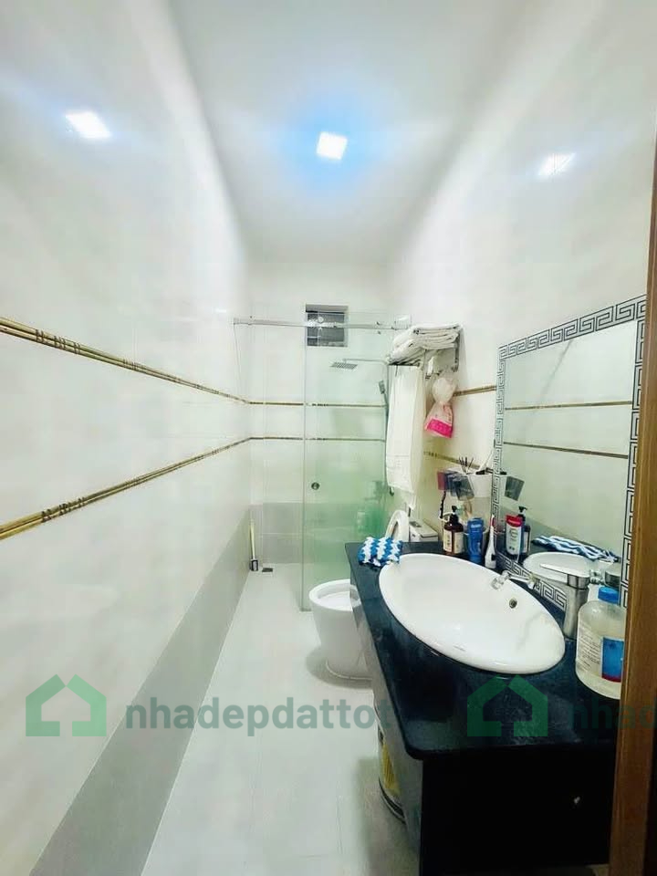 SIÊU PHẨM GIÁ RẺ – NHÀ 3 TẦNG MỚI KENG MẶT TIỀN BÙI GIÁNG – CẨM LỆ – ĐÀ NẴNG - 90M2