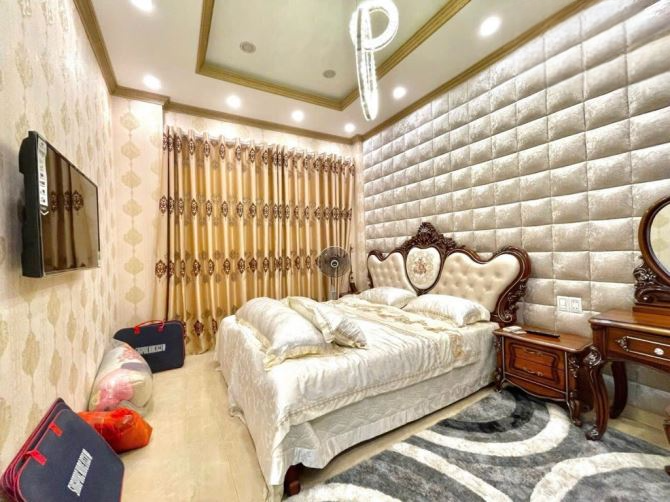 BÁN BIỆT THỰ 3 TẦNG – NỘI THẤT CAO CẤP – TRUNG TÂM CẨM LỆ – GIÁ CHỈ 22 TỶ