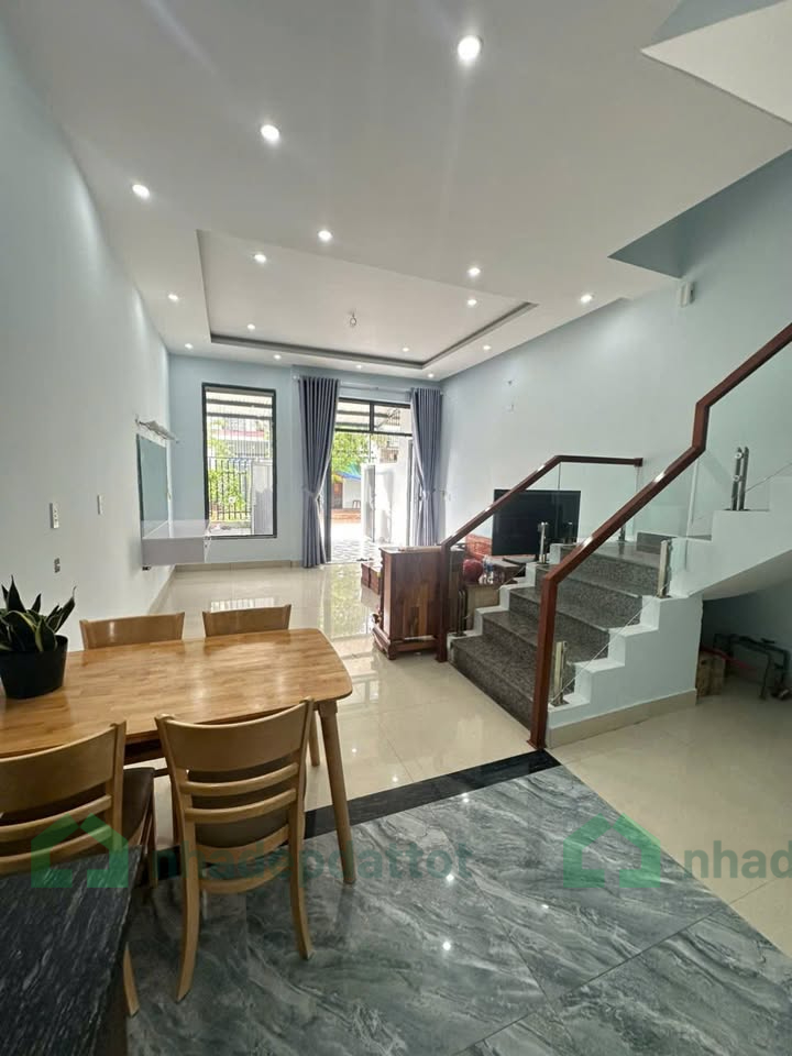 Bán nhà 2 tầng đường Cổ Mân Lan 1, Hoà Xuân - 90m2 giá 4,85 tỷ