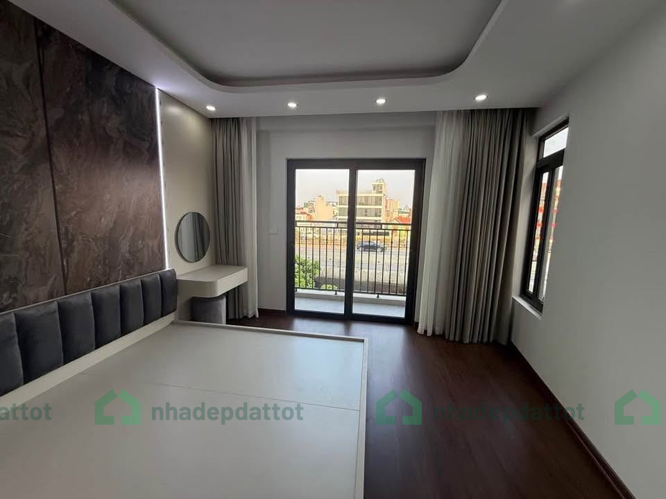 BÁN NHÀ ĐẸP 2 TẦNG + TUM – CHỦ TÂM HUYẾT – GẦN CHỢ HÒA XUÂN, CẦU NGUYỄN TRI PHƯƠNG, ĐÀ NẴNG