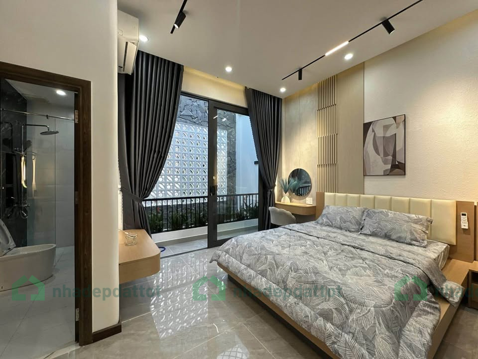 BÁN NHÀ 3 TẦNG ĐẸP – HÒA XUÂN – CẨM LỆ – ĐÀ NẴNG