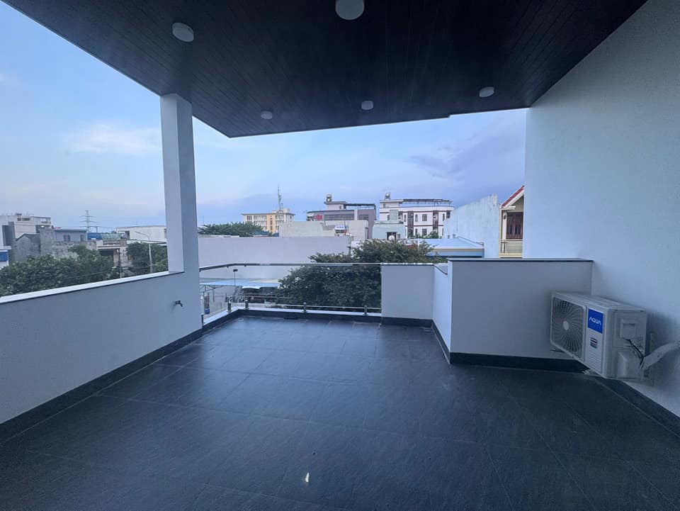 Bán nhà 3 tầng kẹp cống – Lê Thiết Hùng, Hoà Xuân, Đà Nẵng – 100m² – 7,69 tỷ TL