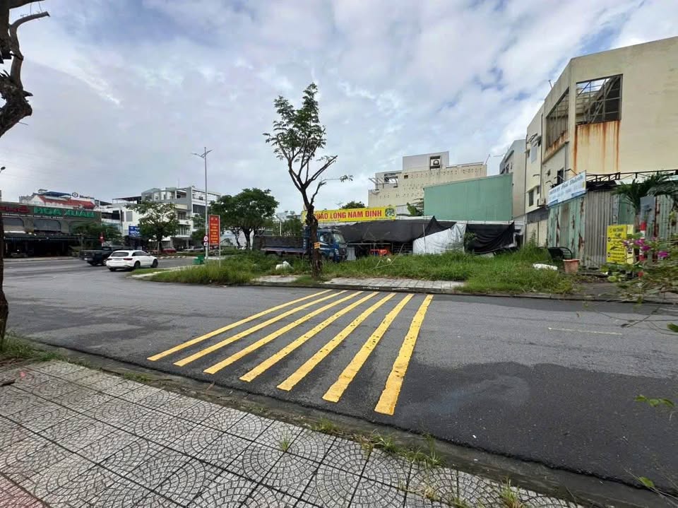 Bán Đất Góc Nguyễn Phước Lan – Mai Chí Thọ – Hòa Xuân Đà Nẵng – 199,5m² – Giá 3x Tỷ