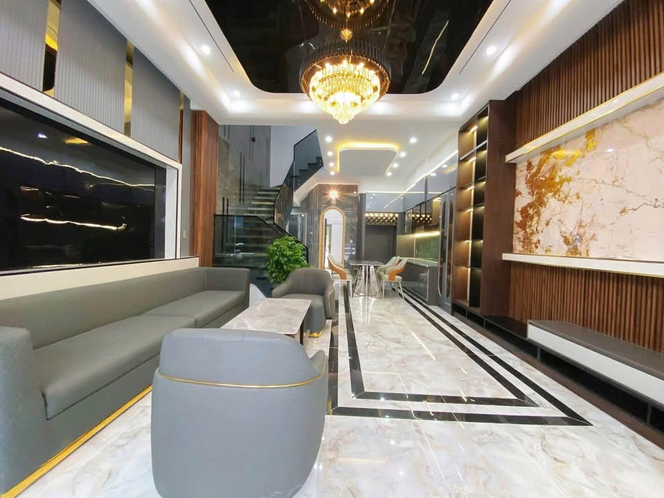 Bán Nhà 3 Mê Tân Cổ Điển – Mặt Tiền Đoàn Ngọc Nhạc, Hòa Xuân – 4 PN – Giá 6,99 Tỷ