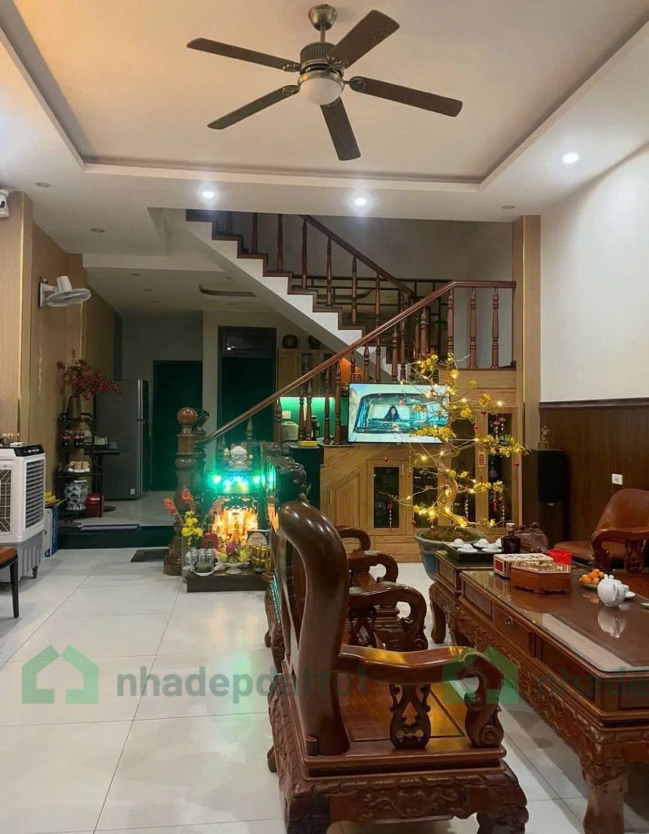 BÁN NHÀ 3 TẦNG – MẶT PHỐ NGUYỄN THÀNH HÃN – GIÁ CHỈ 8 TỶ