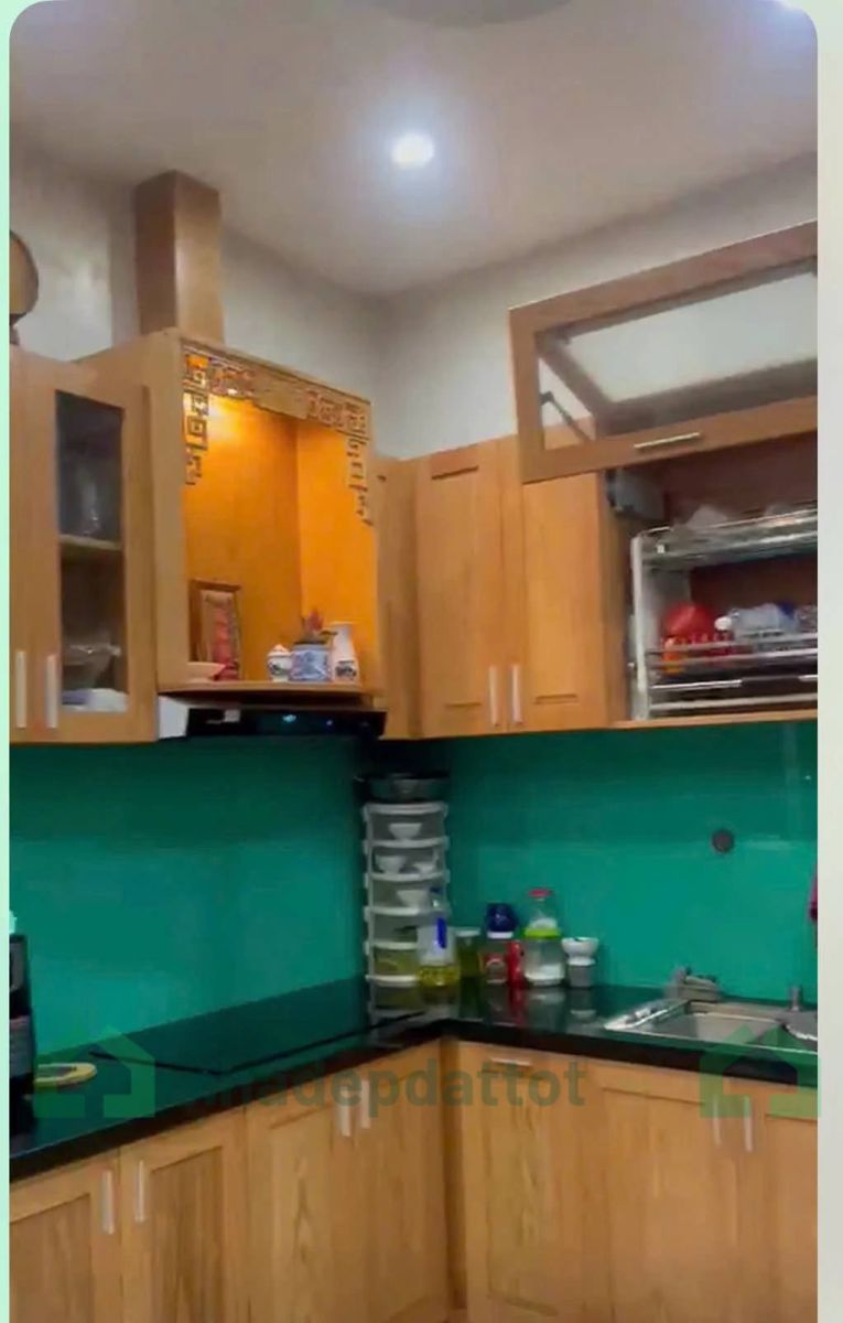 BÁN NHÀ 3 TẦNG – MẶT PHỐ NGUYỄN THÀNH HÃN – GIÁ CHỈ 8 TỶ
