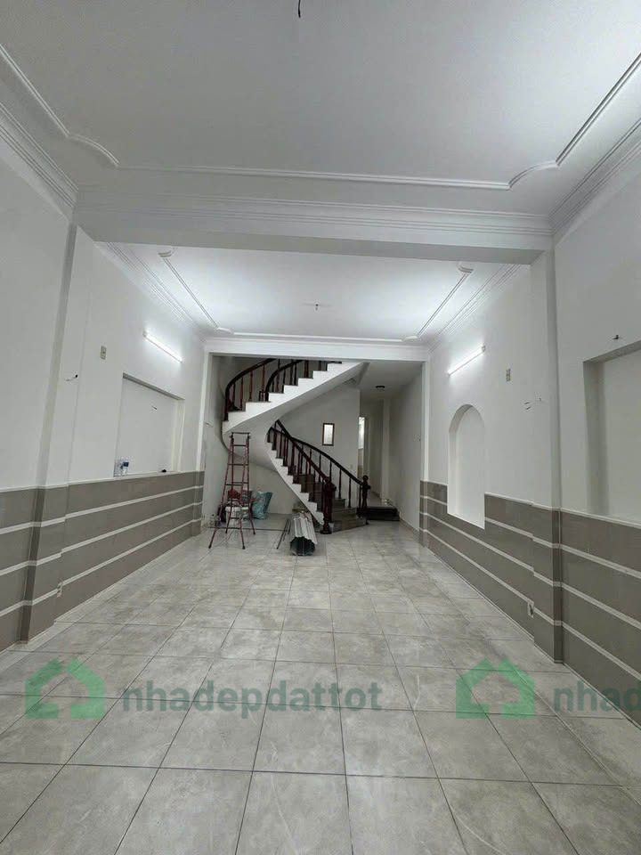BÁN NHÀ 3 TẦNG MẶT TIỀN NÚI THÀNH – TRUNG TÂM HẢI CHÂU – KINH DOANH SẦM UẤT – GIÁ CHỈ 1X TỶ
