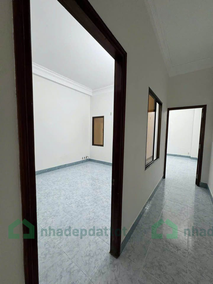 BÁN NHÀ 3 TẦNG MẶT TIỀN NÚI THÀNH – TRUNG TÂM HẢI CHÂU – KINH DOANH SẦM UẤT – GIÁ CHỈ 1X TỶ