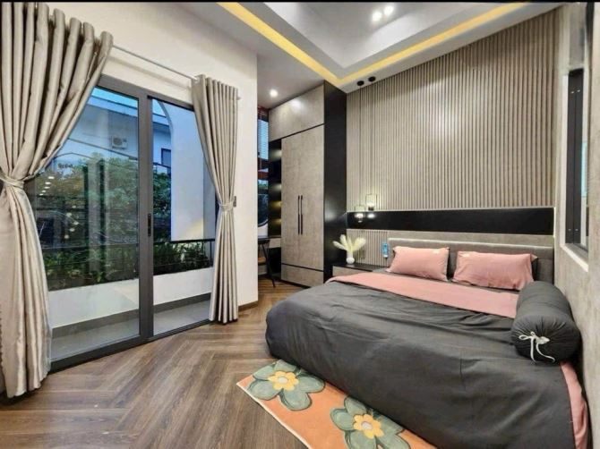 BÁN NHÀ TRUNG TÂM HẢI CHÂU – 3 TẦNG FULL NỘI THẤT – CÓ HỒ BƠI – GIÁ 8,29 TỶ