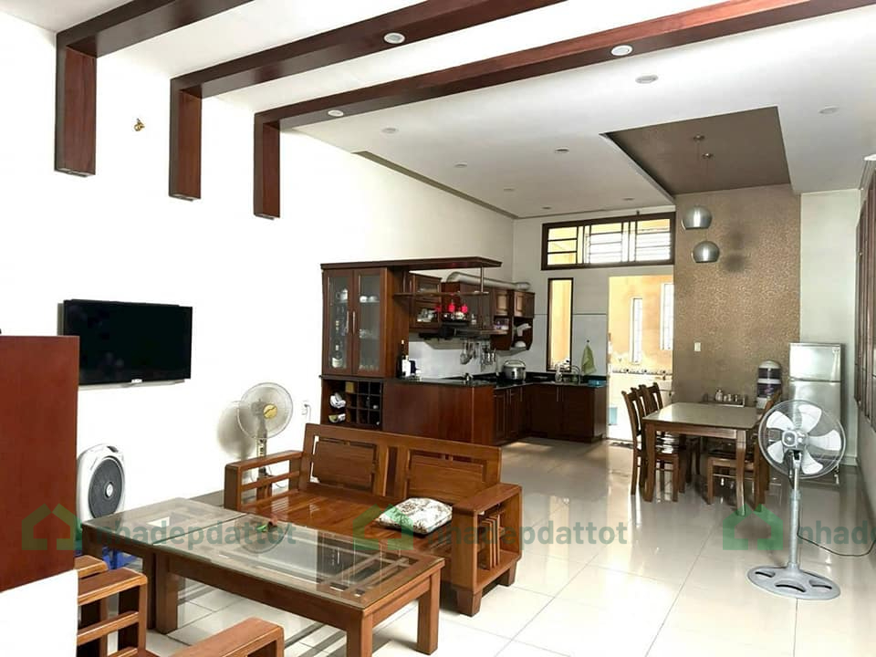 Bán nhà 5 tầng mặt tiền đường 2 Tháng 9, Hải Châu, Đà Nẵng - 125m2 Nhỉnh 2 tỷ