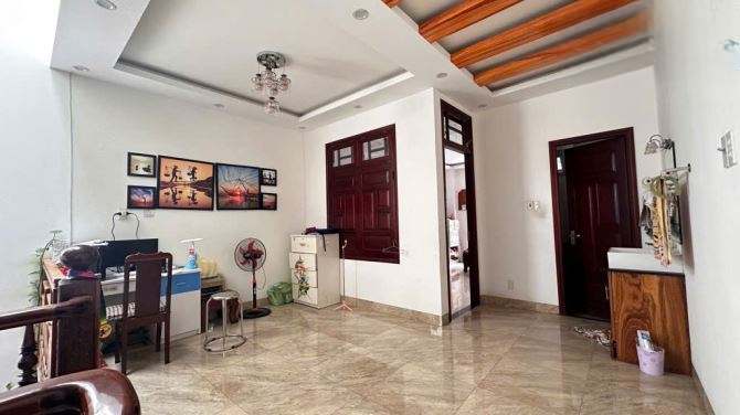 Siêu Phẩm Nhà 3 Tầng 2 Mặt Tiền Trung Tâm Hải Châu – 4PN – Giá 8,999 Tỷ