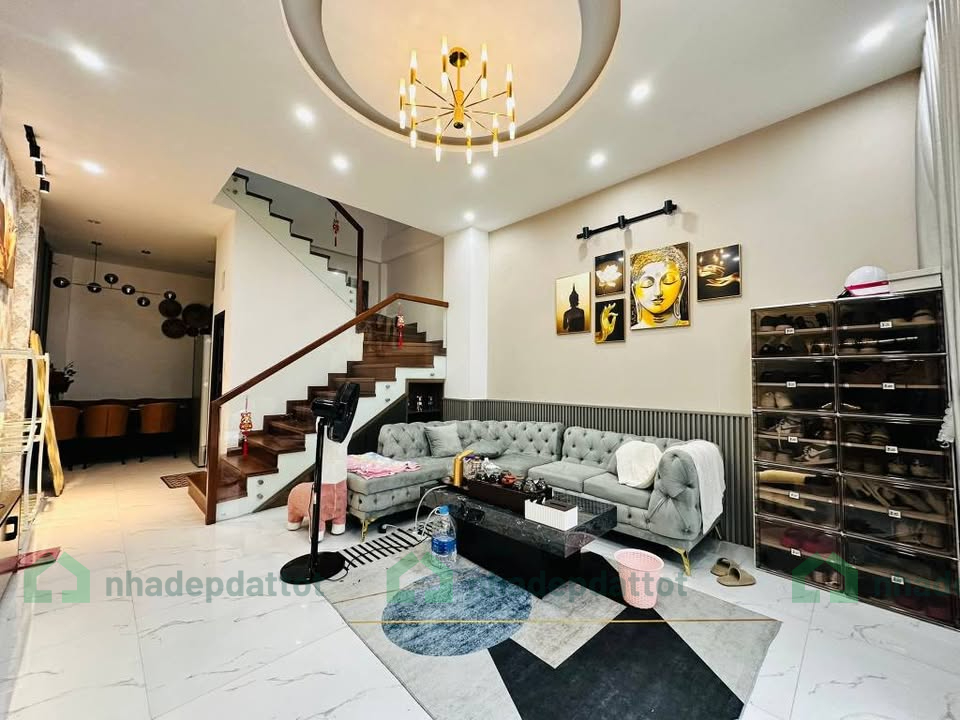 Bán nhà 3 tầng - Hòa Cường Bắc 50m2 - 4 tỷ 990 triệu