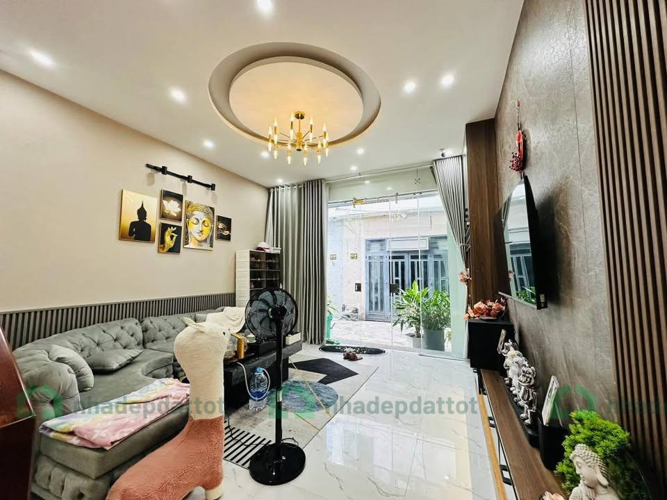 Bán nhà 3 tầng - Hòa Cường Bắc 50m2 - 4 tỷ 990 triệu