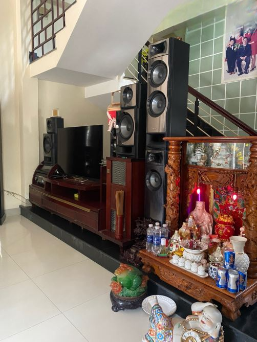 BÁN NHÀ 3 TẦNG LÔ GÓC 2 MẶT TIỀN – CẠNH BỆNH VIỆN VINMEC – TRUNG TÂM HẢI CHÂU, ĐÀ NẴNG