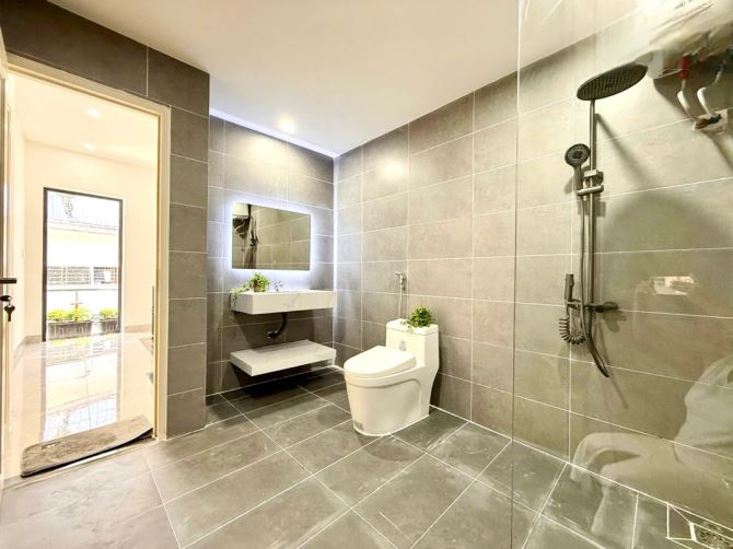 BIỆT THỰ LÔ GÓC 3 TẦNG TRUNG TÂM HẢI CHÂU – GARA Ô TÔ – GIÁ HẤP DẪN CHỈ 1X