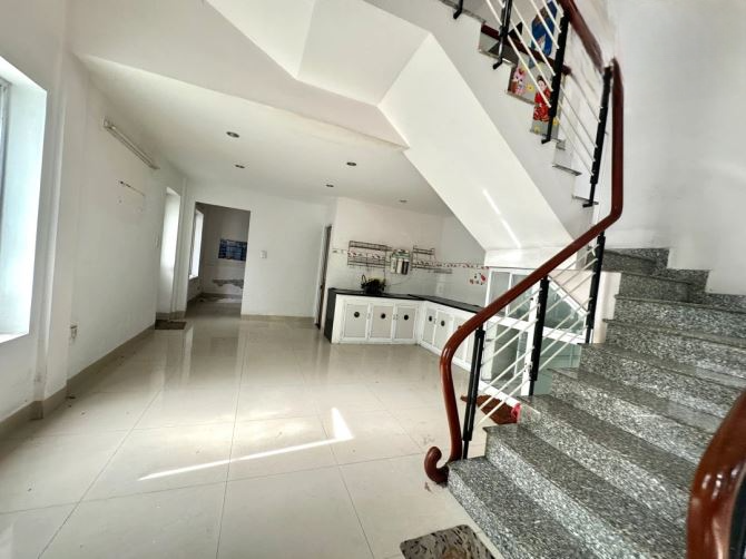 BÁN NHÀ LÔ GÓC 2 MẶT TIỀN –KIỆT Ô TÔ – HÒA CƯỜNG, HẢI CHÂU, ĐÀ NẴNG - 6,7