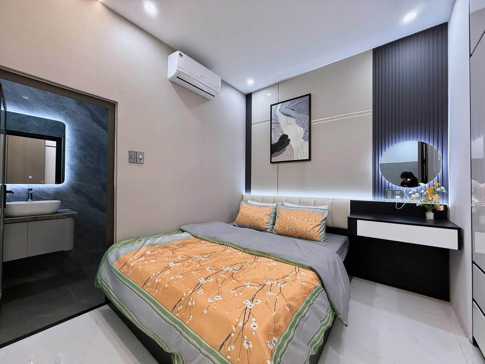 NHÀ 3 TẦNG ĐẸP ÔNG ÍCH KHIÊM, HẢI CHÂU 57M2 GIÁ 5 TỶ 690 TRIỆU