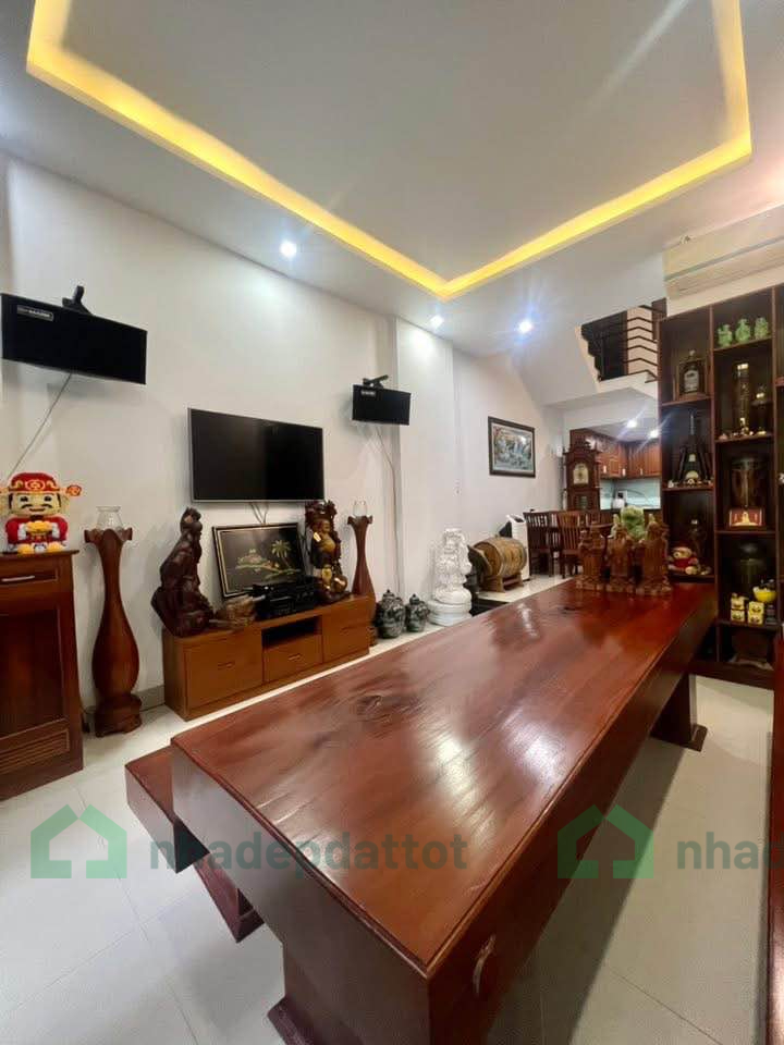 CHÀO BÁN NHÀ 3 TẦNG, 3 MÊ – KIỆT Ô TÔ ĐƯỜNG NGUYỄN TẤT THÀNH