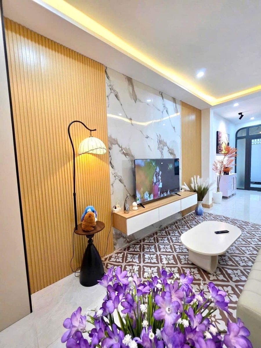 BÁN GẤP – GIÁ TỐT – NHÀ MỚI ĐẸP LÔ GÓC 2 MẶT KIỆT – TRUNG TÂM HẢI CHÂU - NHỈNH 4 TỶ