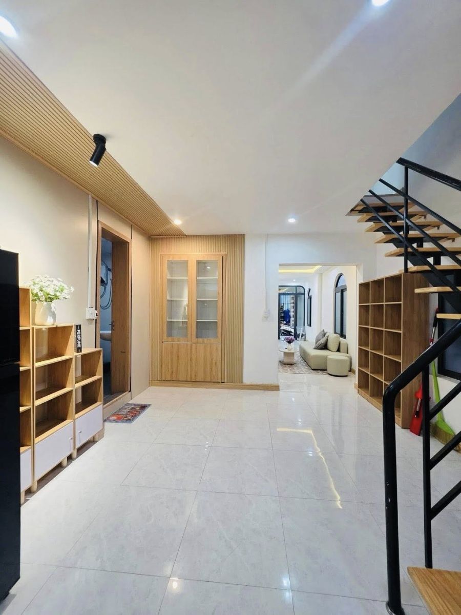 BÁN GẤP – GIÁ TỐT – NHÀ MỚI ĐẸP LÔ GÓC 2 MẶT KIỆT – TRUNG TÂM HẢI CHÂU - NHỈNH 4 TỶ