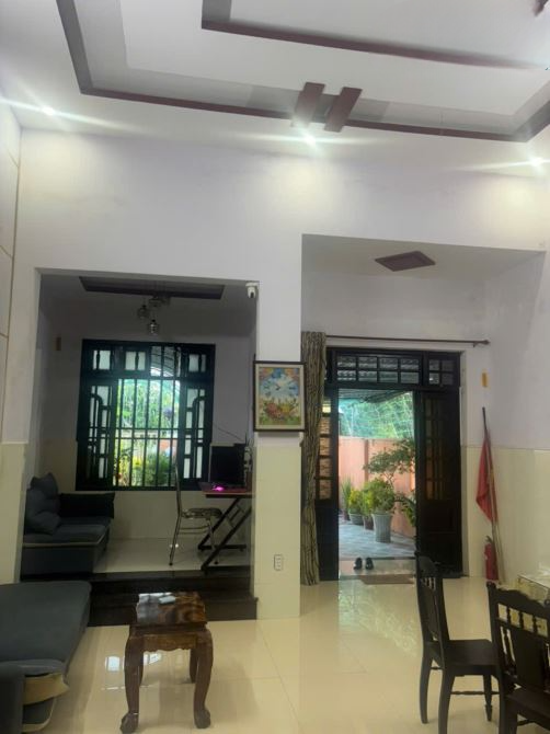 BÁN NHÀ GÁC LỮNG CẤP 3, Giáng Đông, Hoà Châu, Nay Hoà Xuân. Đường Ô tô giá 2290 tl
