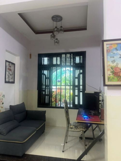 BÁN NHÀ GÁC LỮNG CẤP 3, Giáng Đông, Hoà Châu, Nay Hoà Xuân. Đường Ô tô giá 2290 tl