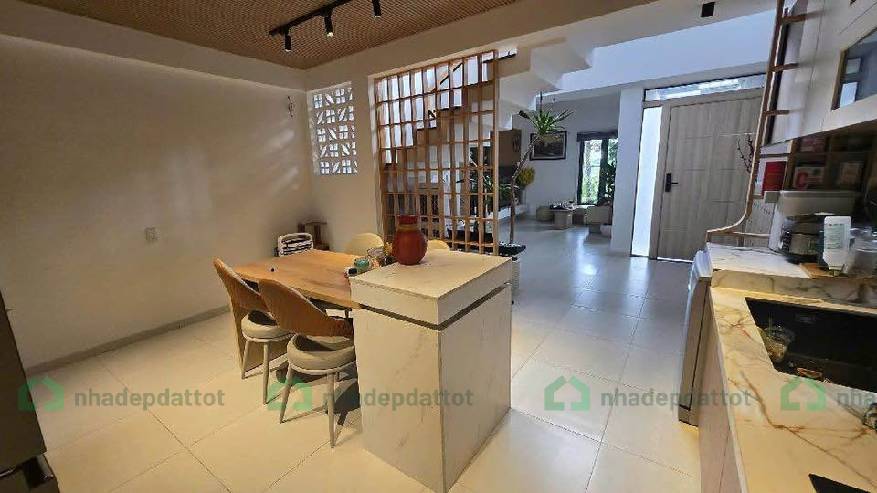 BÁN NHÀ 2 TẦNG MẶT TIỀN KHUÊ ĐÔNG – VIEW HỒ MÂN QUANG – NGŨ HÀNH SƠN – GIÁ CHỈ 5,X TỶ
