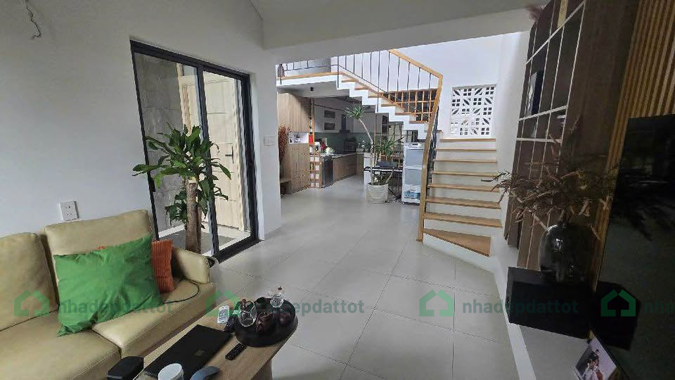 BÁN NHÀ 2 TẦNG MẶT TIỀN KHUÊ ĐÔNG – VIEW HỒ MÂN QUANG – NGŨ HÀNH SƠN – GIÁ CHỈ 5,X TỶ