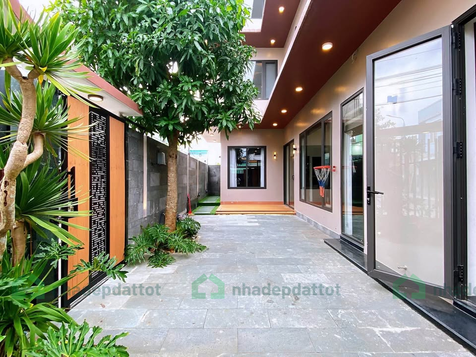 SIÊU PHẨM VILLA GÓC 2 MẶT TIỀN GẦN KHU NAM VIỆT Á – ĐÀ NẴNG - 130M2
