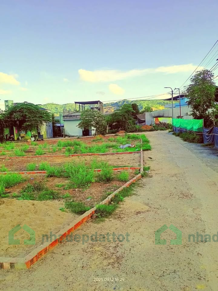 Bán lô đất kiệt ô tô Nam Cao nối dài - 61m2 - giá 1 tỷ 8xx