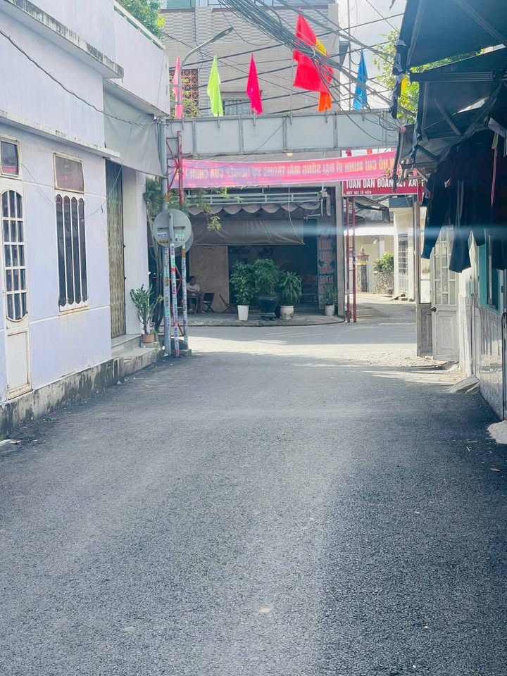 Bán nhà cấp 4 gác lửng – kiệt Tô Hiệu, thông Bàu Năng 11 – 142,2m² – giá thương lượng
