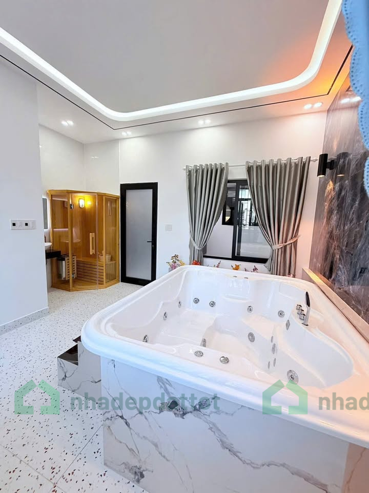 Bán 2 nhà Vip Pro ngã 4 Nguyễn Sinh Sắc, Kinh Dương Vương full nội thất - DT 95m2