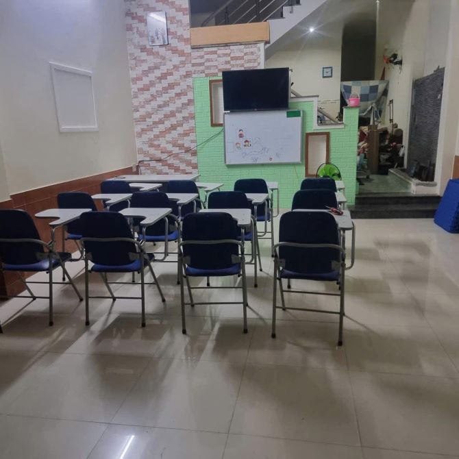 Làm việc trực tiếp!!! 🏠 Chào bán nhà 2 tầng 👉 Vị trí: Trà Na, đường 7m5 thông,