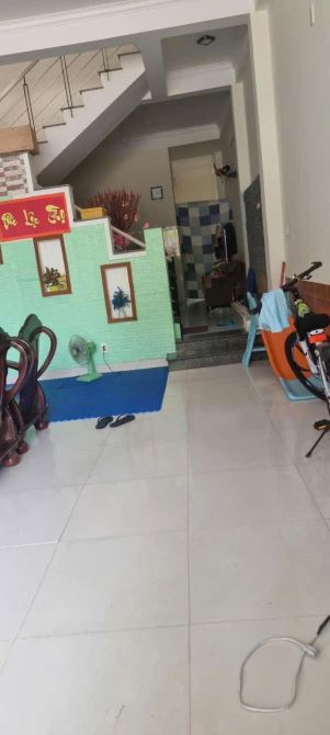 Làm việc trực tiếp!!! 🏠 Chào bán nhà 2 tầng 👉 Vị trí: Trà Na, đường 7m5 thông,
