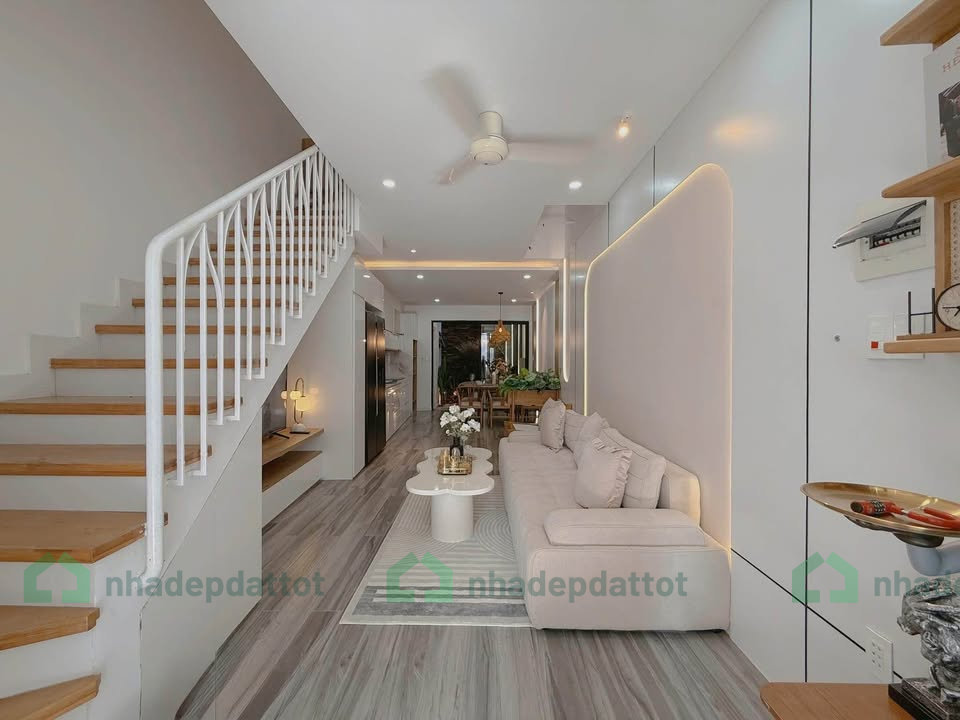 CẦN BÁN NHÀ 3 TẦNG KIỆT Ô TÔ NGUYỄN CÔNG TRỨ – SÁT BIỂN MỸ KHÊ, SƠN TRÀ - CHỈ NHỈNH 8 TỶ