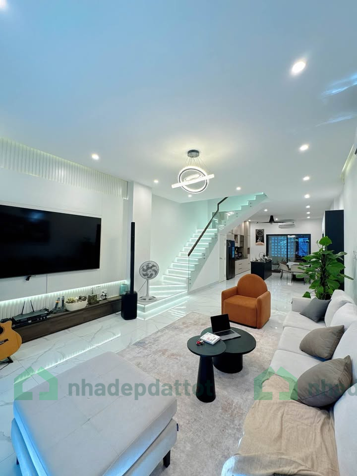 BÁN NHÀ MẶT TIỀN HUỲNH NGỌC HUỆ – TRUNG TÂM THANH KHÊ, ĐÀ NẴNG - 100M2 - 10 TỶ XX