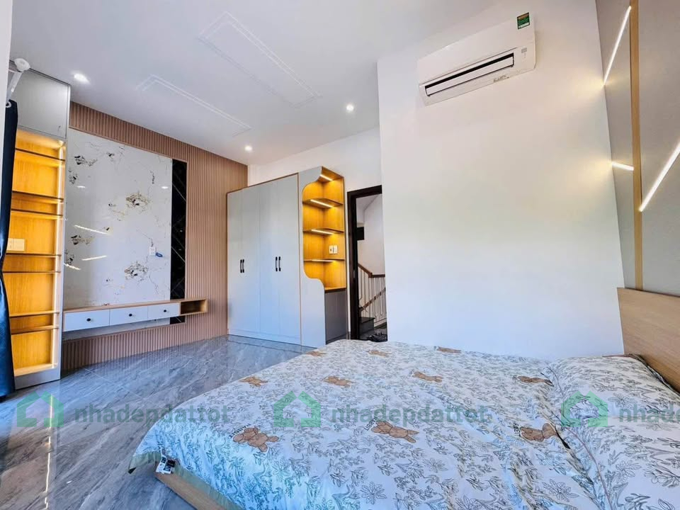 CẦN BÁN NHÀ 3 TẦNG – MẶT TIỀN ĐƯỜNG 7M5 PHẠM NGỌC MẬU – KHU QUÂN ĐỘI, AN NINH CAO